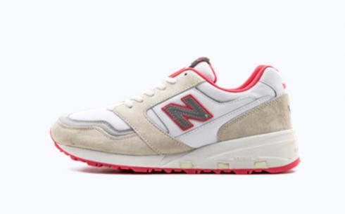 New Balance M575 White Pigeon Athletic Shoes