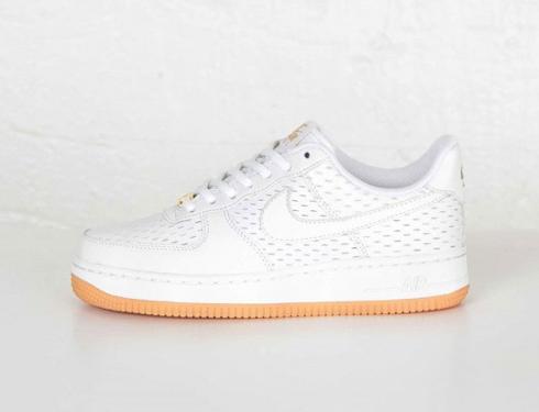 Nike Air Force 1 '07 White Brown Gum Athletic Sneakers 616725-104