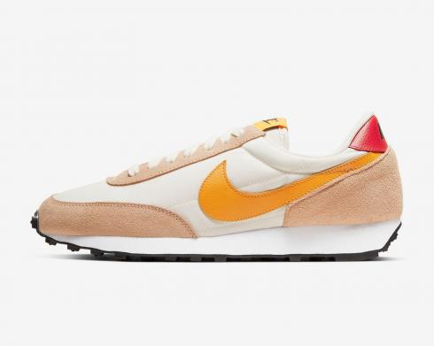 Nike Wmns Daybreak Pale Ivory Shimmer Track Red Pollen Rise CK2351-102
