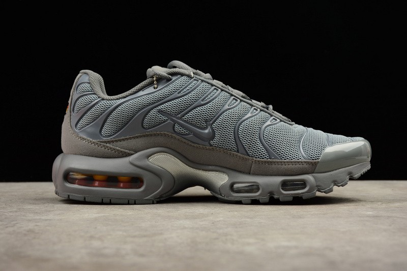 Triple grey tns top
